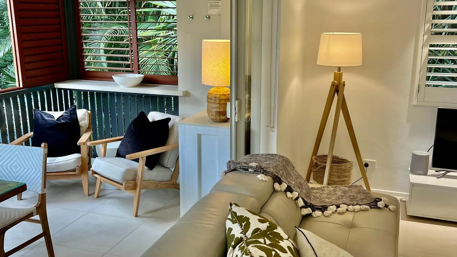 Noosa Beach Apartment On Hasting St French Quarter Resort.Noosa Heads 0*,  Australia