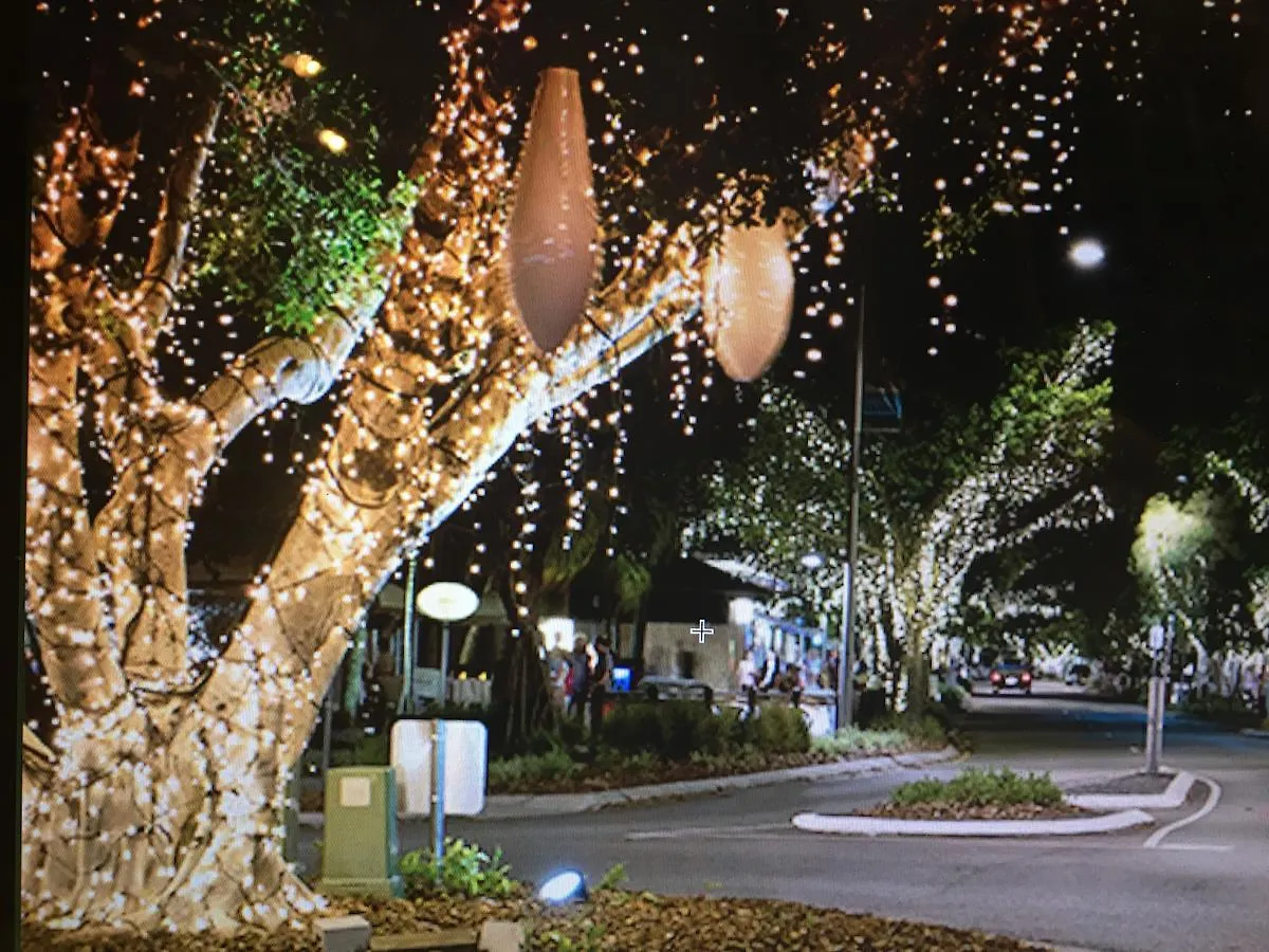 Noosa Beach Apartment On Hasting St French Quarter Resort.Noosa Heads
